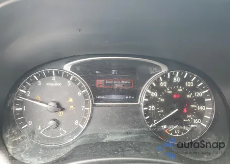 2018 Nissan Pathfinder S z USA, uszkodzony, nr VIN 5N1DR2MNXJC660146